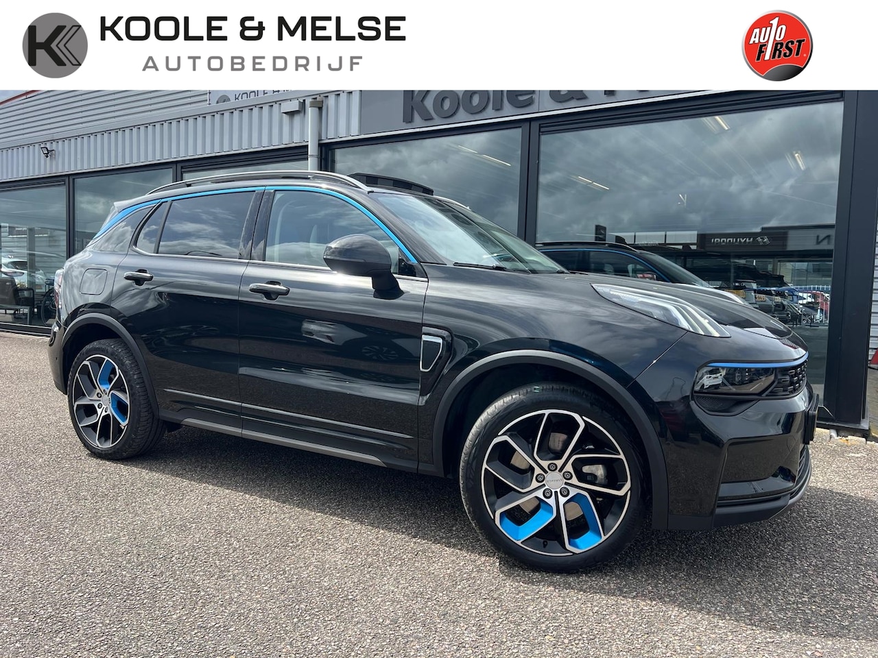 Lynk & Co 01 - 1.5 261pk PHEV 7DCTH , PANODAK , ADAPTIVE CC , CARPLAY - AutoWereld.nl