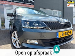 Skoda Fabia Combi - 1.2 TSI JOY van 1ste Eig met trekhaak en parkeersensoren en bluetooth telefoon en cruise c