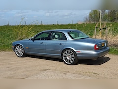 Jaguar XJ - 4.2 V8 Executive Vanden plas uitvoering