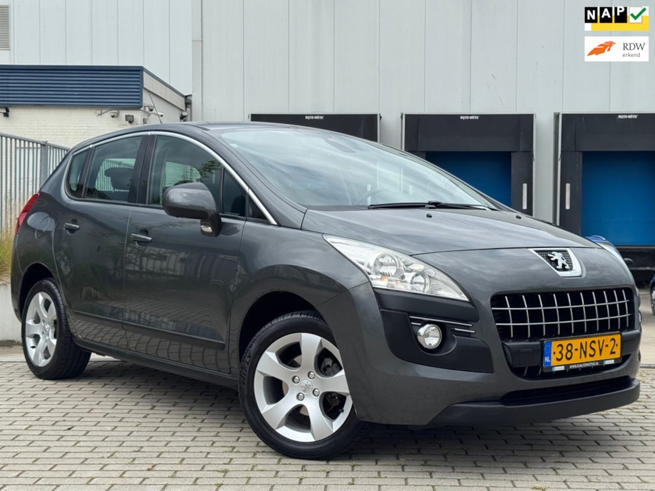 Peugeot 3008 - 1.6 VTi ST Climate Cruise Carplay Nap Apk - AutoWereld.nl