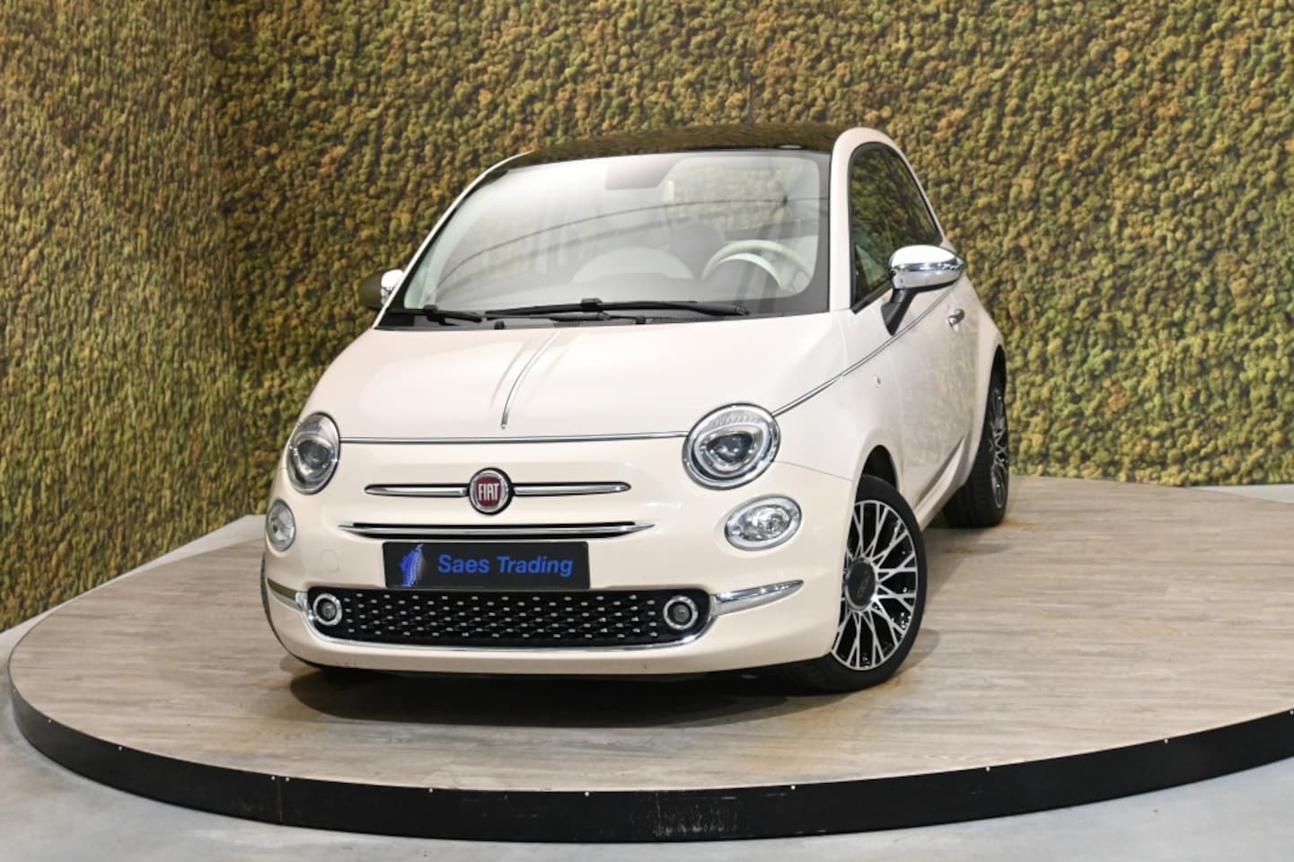 Fiat 500 - 1.2 Collezione | Carplay | PDC | *Uniek Beige! - AutoWereld.nl