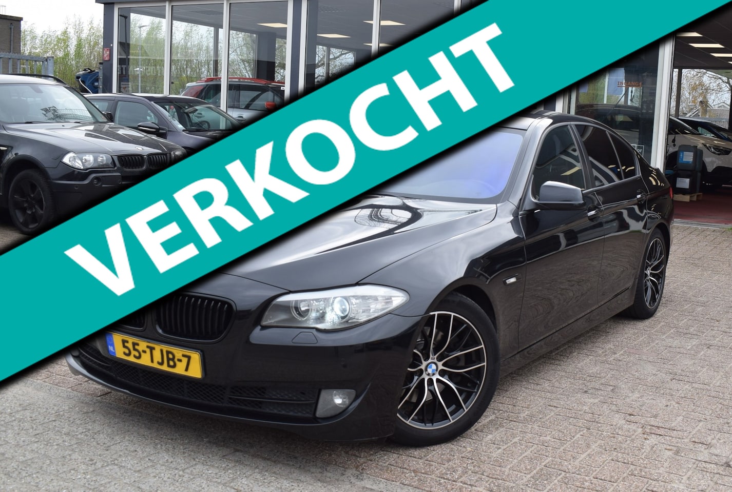 BMW 5-serie - 520d Executive | NAVIGATIE | CLIMATE CONTROL | CRUISE CONTROL | AUTOMAAT | LEDER| DIGITALE - AutoWereld.nl
