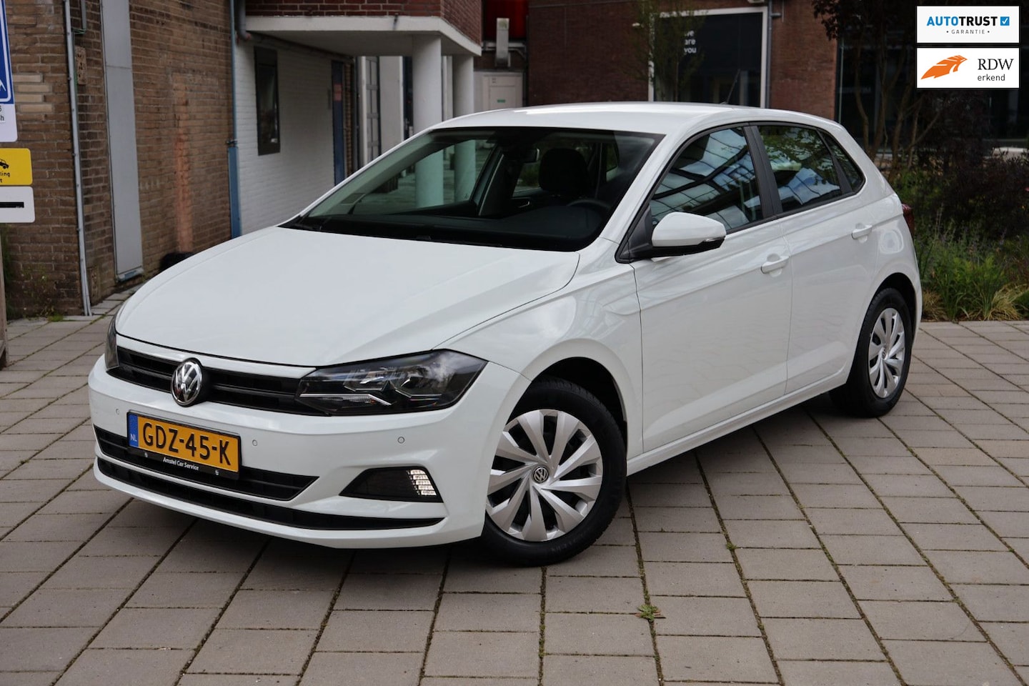 Volkswagen Polo - 1.0 MPI Comfortline AIRCO Carplay Cruise - AutoWereld.nl