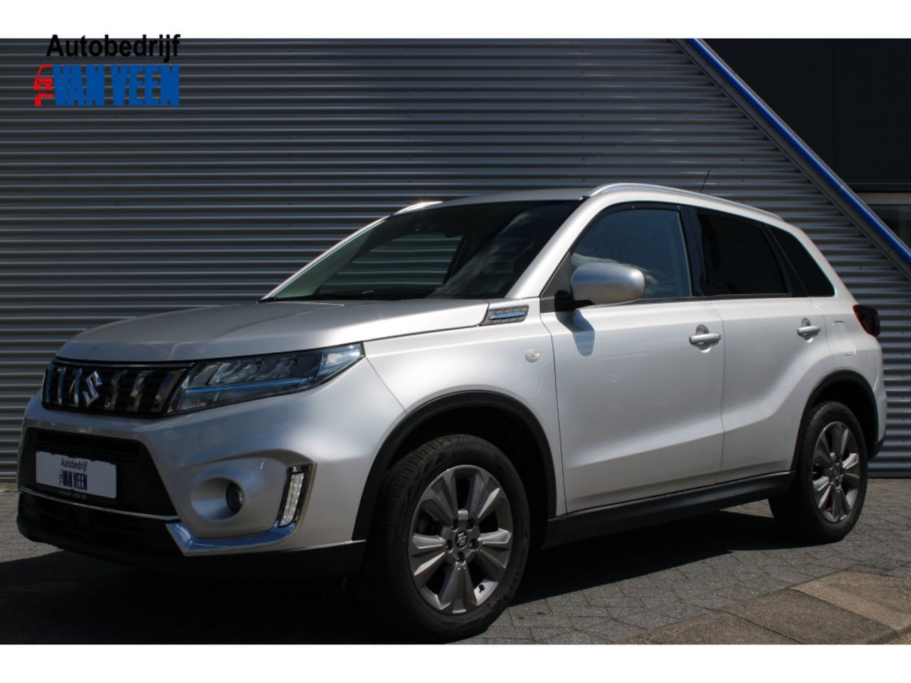 Suzuki Vitara - 1.4 Boosterjet Select Smart Hybrid | Camera | Stoelverwarming - AutoWereld.nl