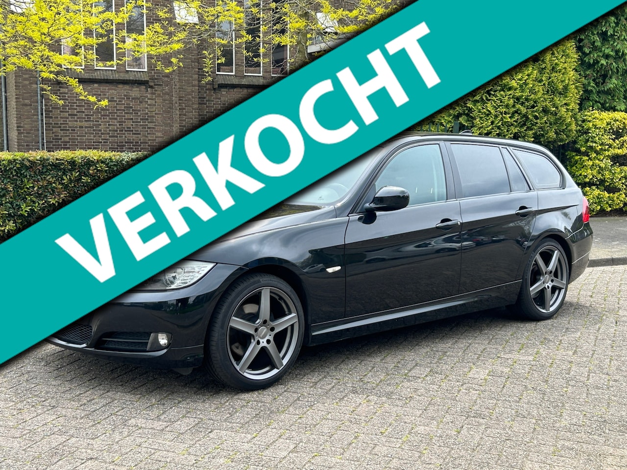 BMW 3-serie Touring - 316i Business Line 2010 6-bak! NAP! PDC! I-drive! Bluetooth! USB! AUX! Sportieve auto! - AutoWereld.nl