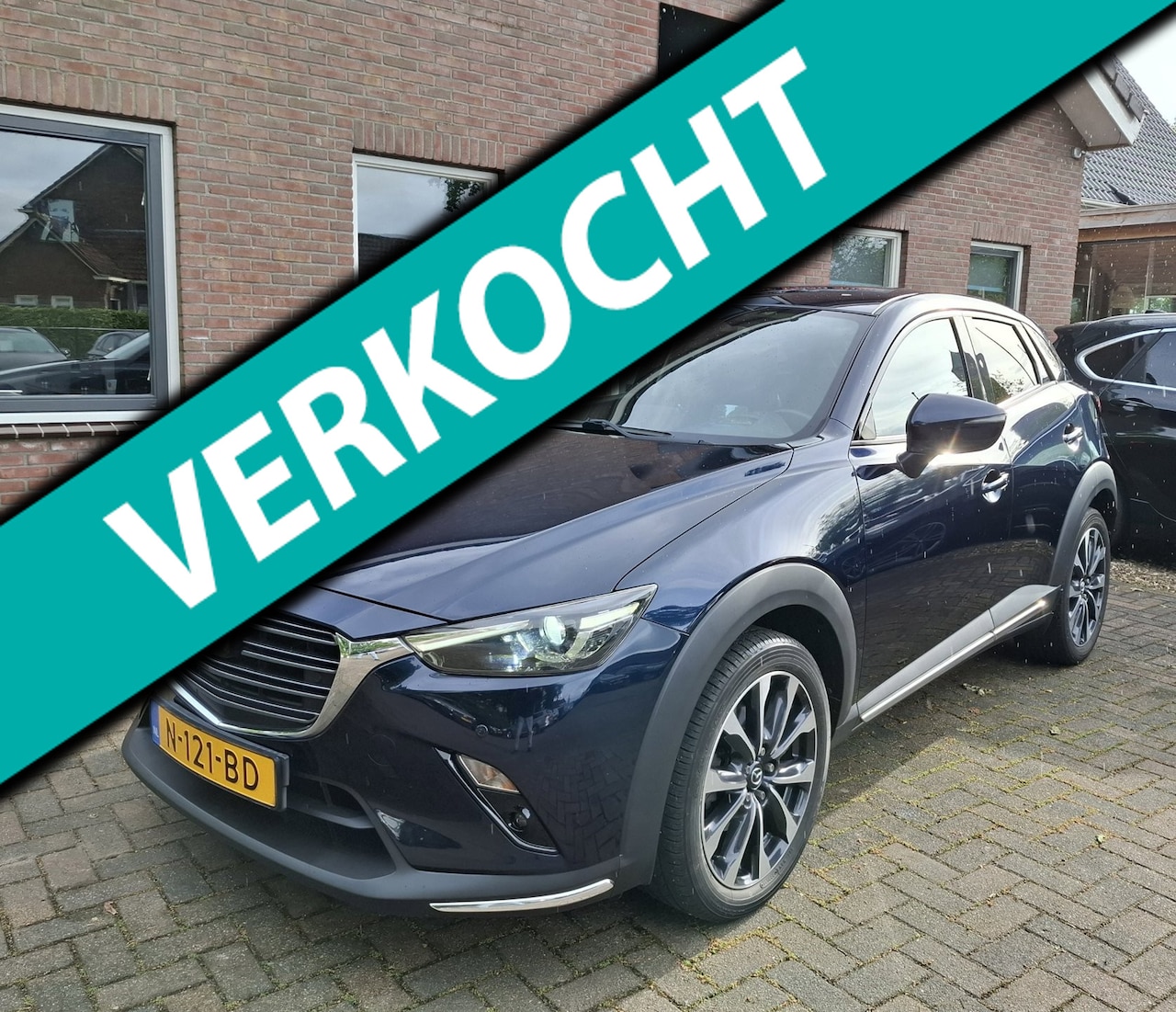 Mazda CX-3 - 2.0 SkyActiv-G 120 GT-M. Zeer netjes en luxe o.a. leder, camera, stoelverw, cruise, etc. P - AutoWereld.nl