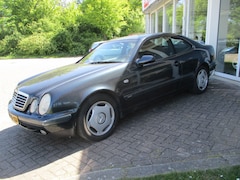 Mercedes-Benz CLK-klasse Coupé - 200 Sport Automaat Kan direct mee