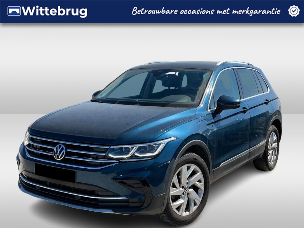 Volkswagen Tiguan - 1.4 TSI eHybrid R-Line Business+ / 18"LMV / PANODAK / CAMERA / Elektr. Klep / APP.Connect - AutoWereld.nl