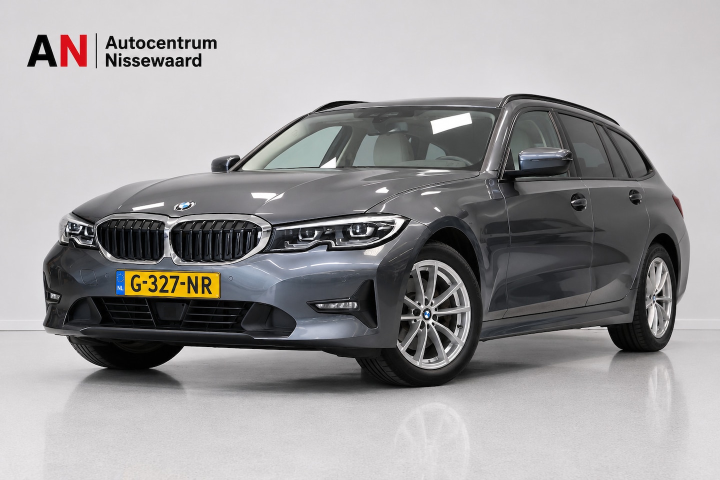 BMW 3-serie Touring - 330i High Executive Ed. 259pk|Leder|Carplay| - AutoWereld.nl