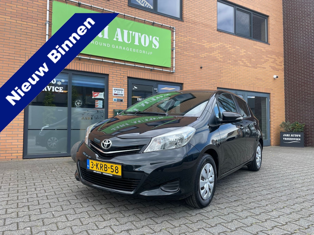Toyota Yaris - 1.0 VVT-i Aspiration 5drs Weinig km - AutoWereld.nl