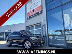 BMW X1 - XDRIVE28I 4x4 - 2700KG TREKGEWICHT - UNIEKE AUTO - FULL OPTIONS PANO - TREKHAAK - LED - LE