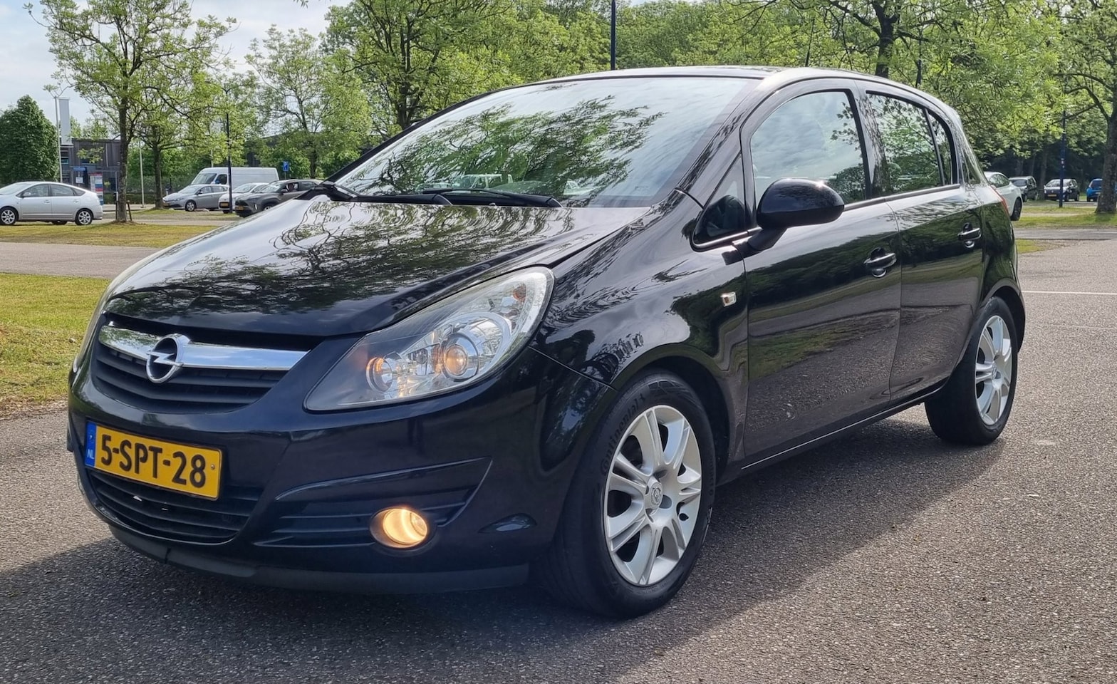 Opel Corsa - 1.4-16V Cosmo ... FULL AUTOMAAT !!!!! - AutoWereld.nl