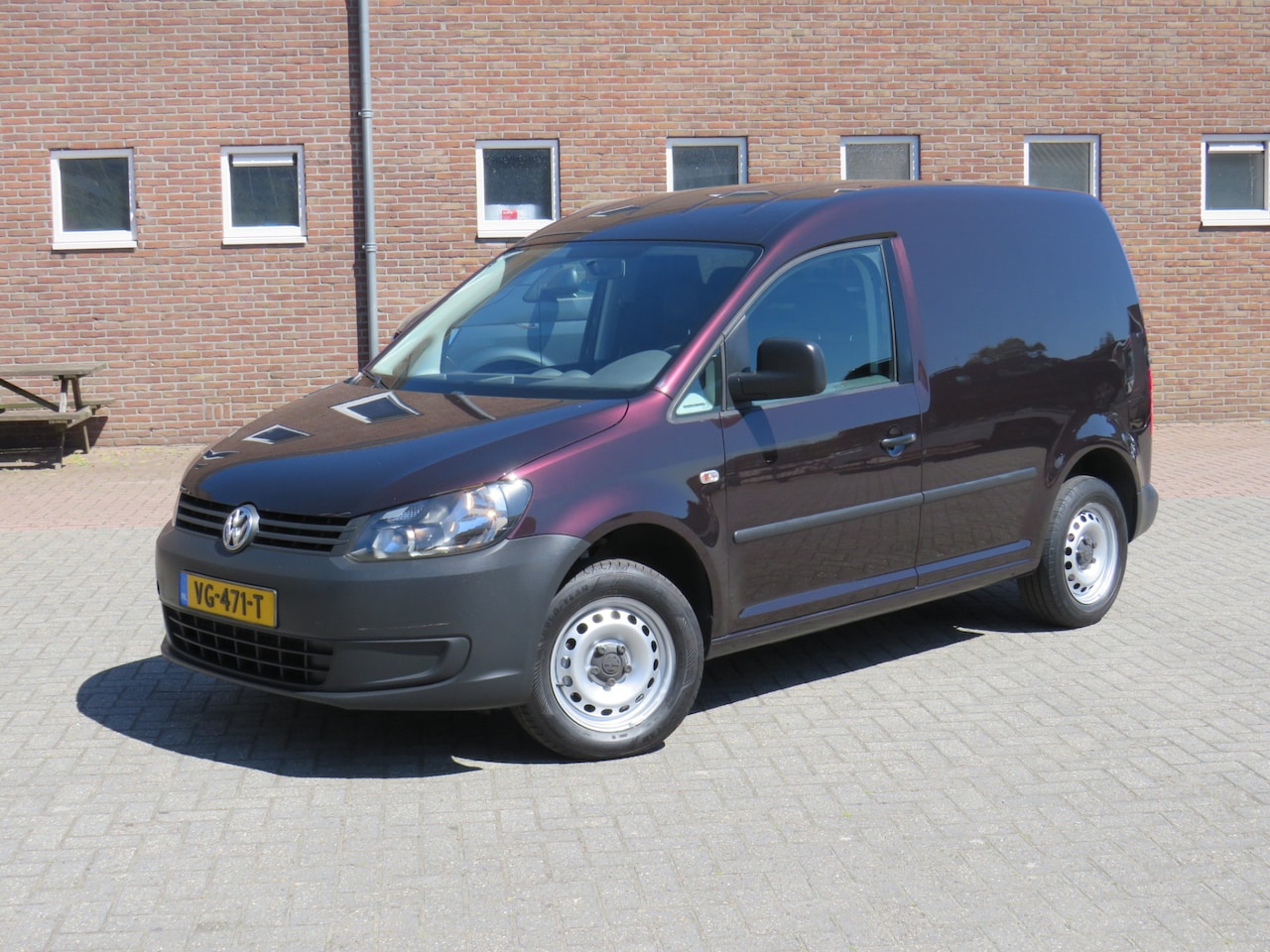 Volkswagen Caddy - 1.6 TDI BMT Comfortline * Rijklaarprijs incl. garantie * Trekhaak * Cruise Control * Airco - AutoWereld.nl