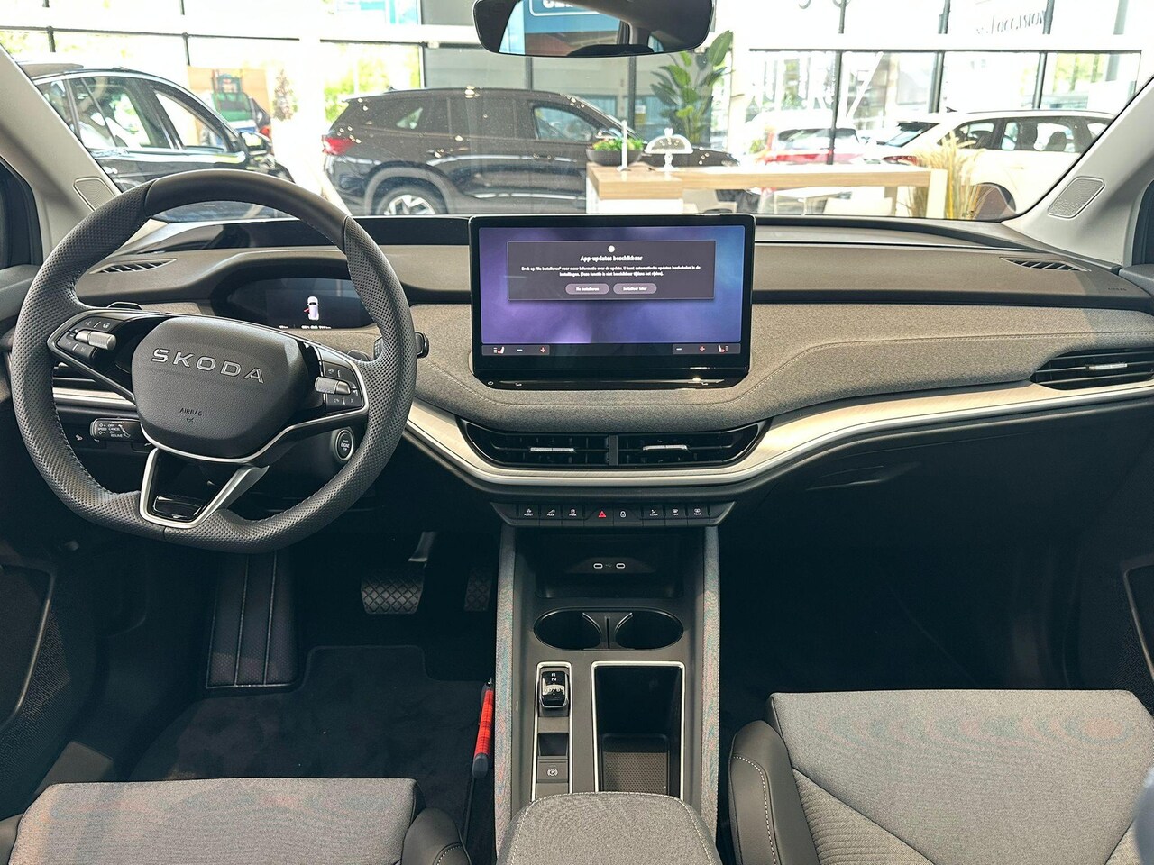 Skoda Enyaq iV - 85 Business Edition 286 PK | Automaat | Trekhaak | Business Upgrade MAXX pakket | Matrix L - AutoWereld.nl