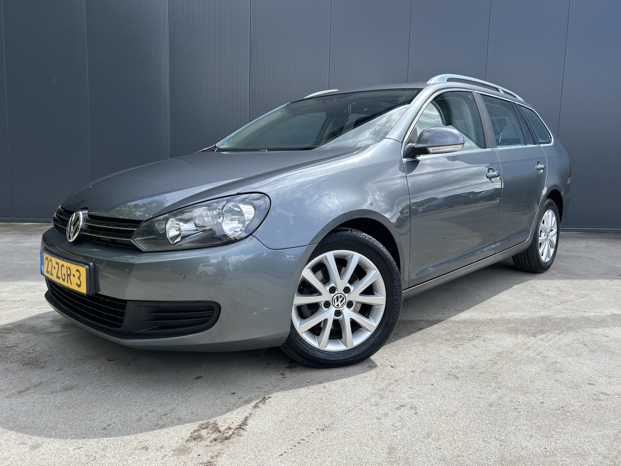 Volkswagen Golf Variant - 1.6 TDI Comfort BlueMotion OPEN DAK TREKHAAK CRUISE ECC LMV - AutoWereld.nl