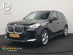 BMW iX1 - xDrive30 Launch Edition 67 kWh 313pk Dealer O.H. | Adaptief M Onderstel | Camera | Stoelve