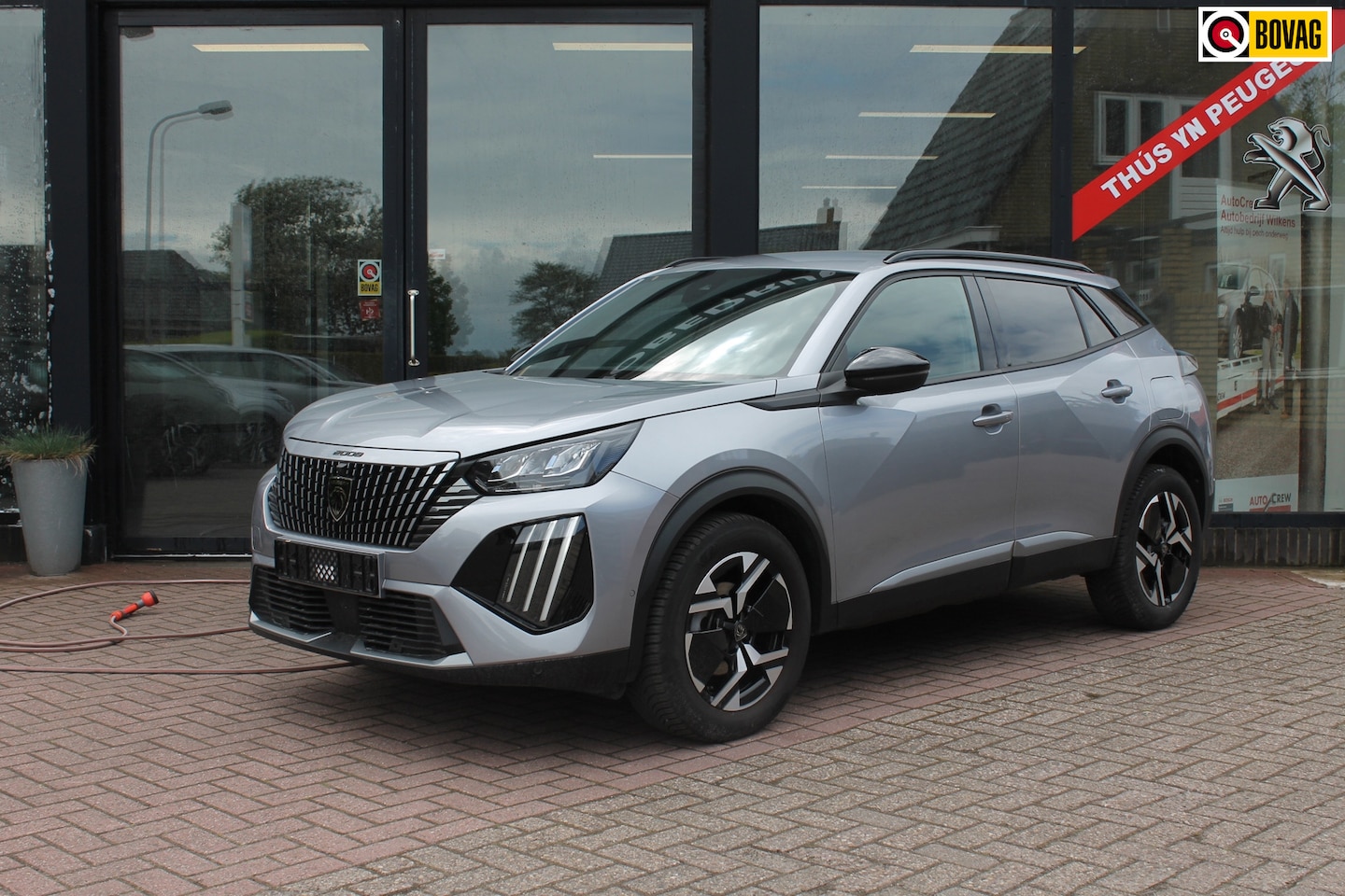 Peugeot 2008 - 1.2 PureTech 100 Allure 1.2 PureTech 100 Allure - AutoWereld.nl