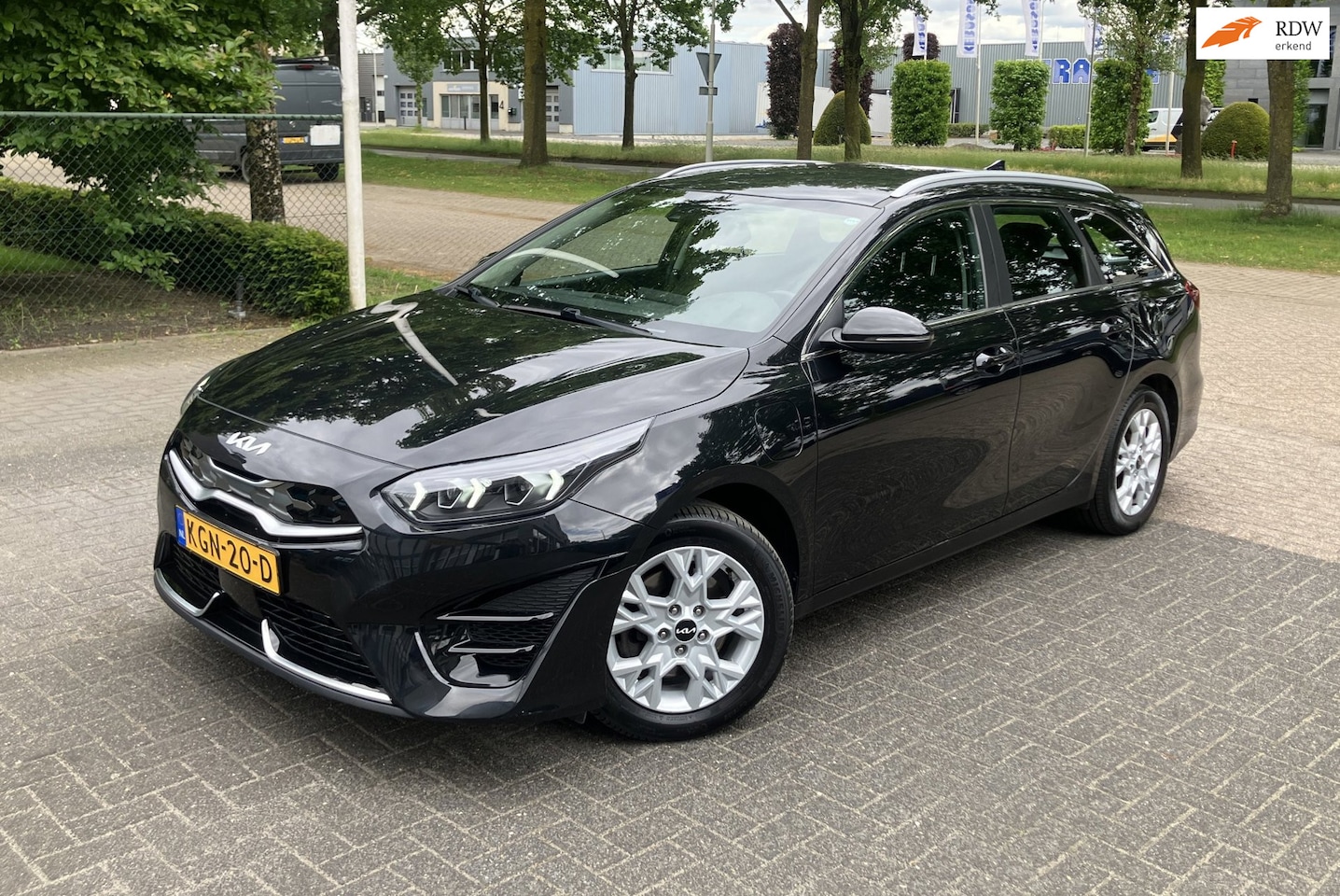 Kia Cee'd Sportswagon - Ceed 1.6 GDI PHEV DynamicPlusLine Carplay, Camera , Navi, L.m - AutoWereld.nl