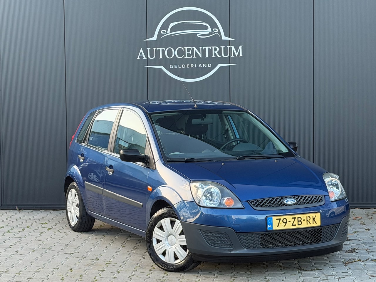 Ford Fiesta - 1.3-8V Cool & Sound