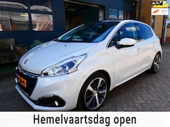 Peugeot 208 - 1.2i 110pk 2e eig. VOL-Automaat Clima Navi Pano LED PDC