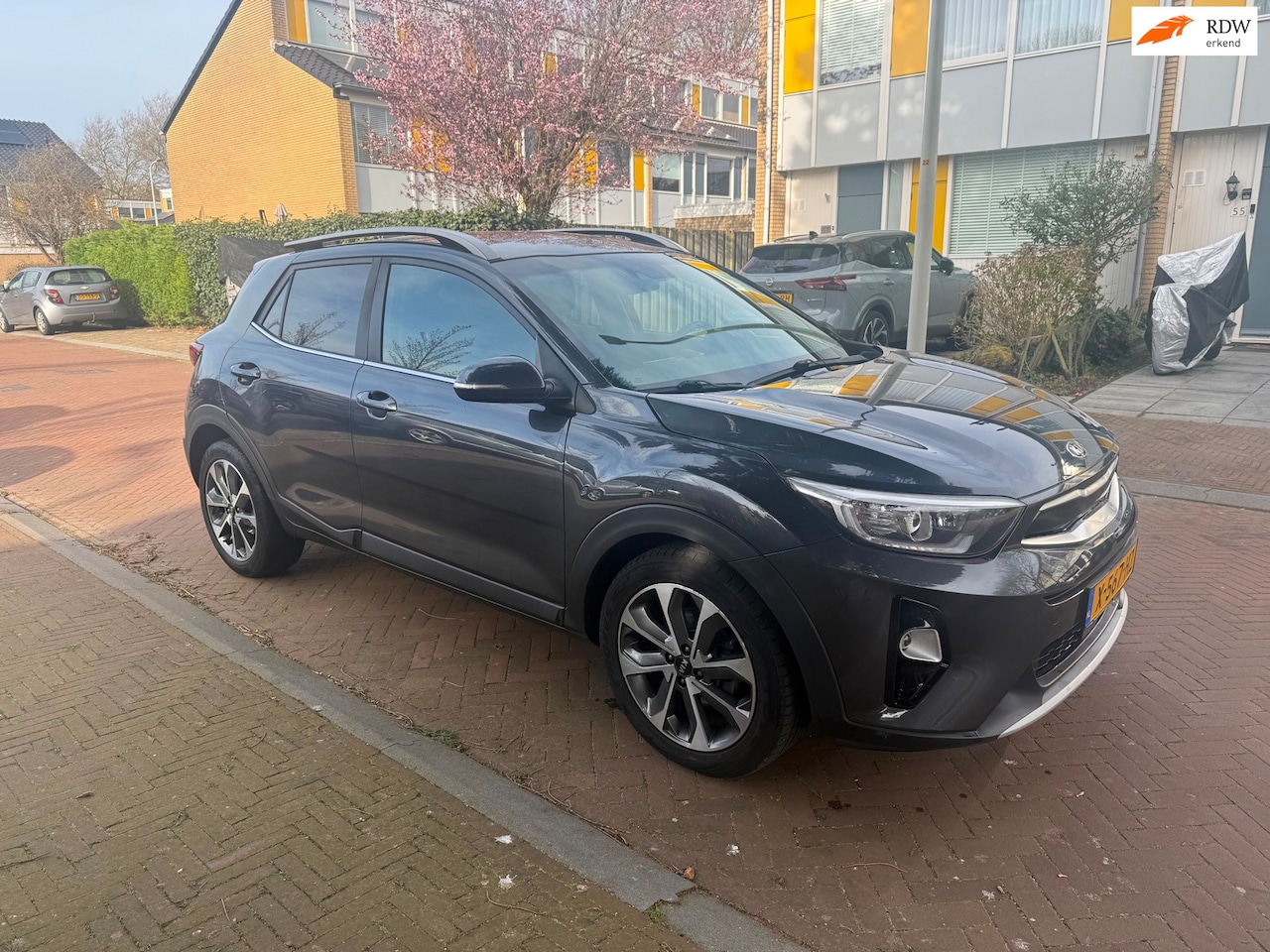 Kia Stonic - AUTOMAAT / Eerste eigenaar / 77.000 km / Veel opties - AutoWereld.nl