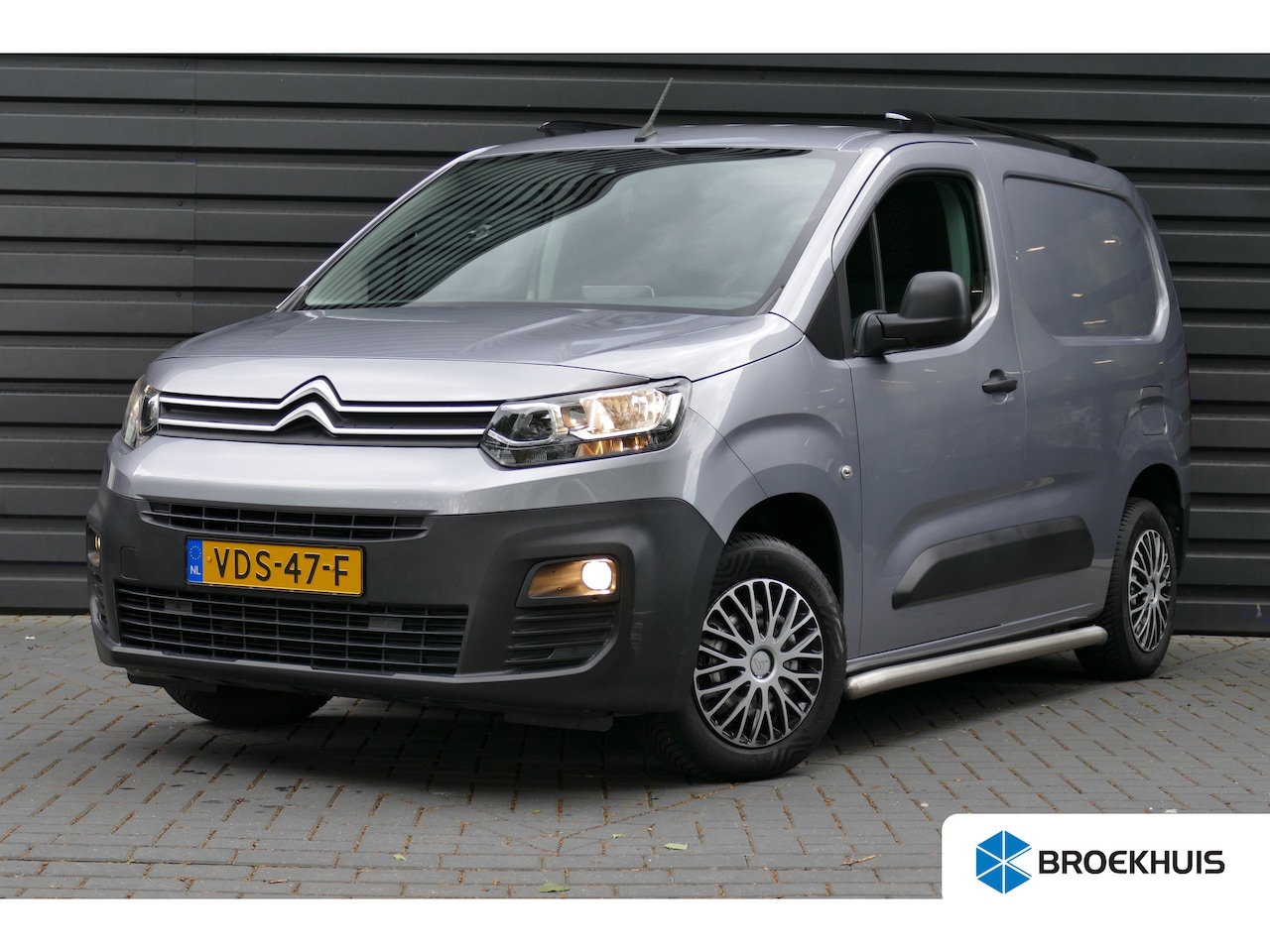 Citroën Berlingo - 1.5 BLUEHDI 100PK DRIVER / NAVI / AIRCO / CAMERA / PDC / BLUETOOTH / CRUISECONTROL / SCHIT - AutoWereld.nl