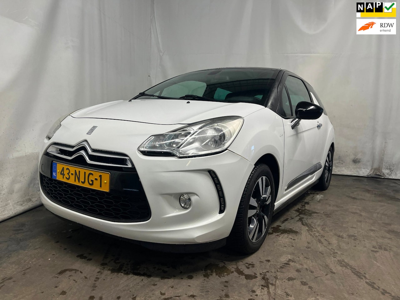 Citroën DS3 - 1.6 So Chic in White - Schade - AutoWereld.nl