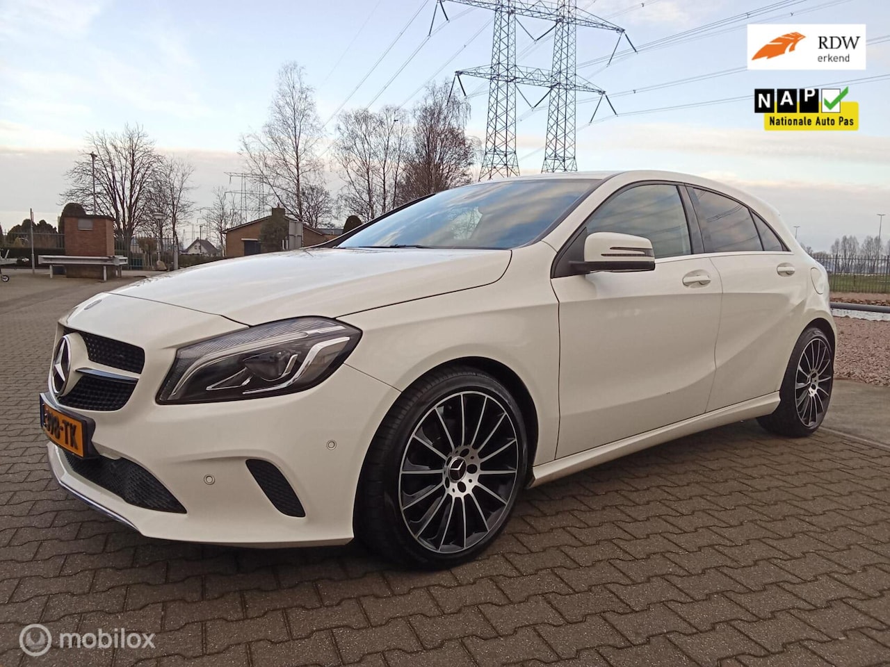 Mercedes-Benz A-klasse - 180 Prestige/apk/airco/pdc. - AutoWereld.nl