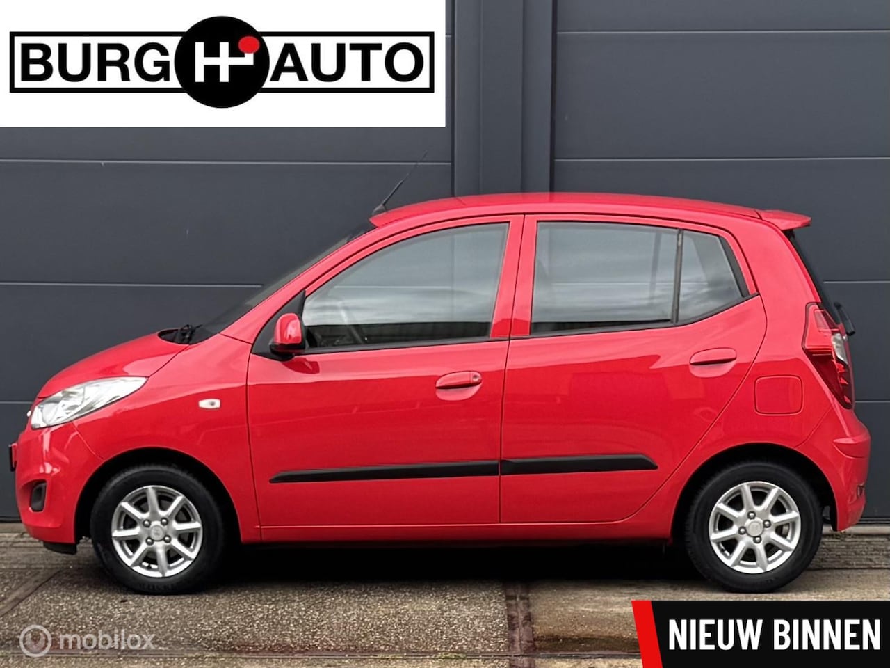 Hyundai i10 - 1.1 i-Drive Cool 5 deurs - AIRCO - LM VELGEN - EL. RAMEN - CENTRALE DEURVERGRENDELING - RA - AutoWereld.nl