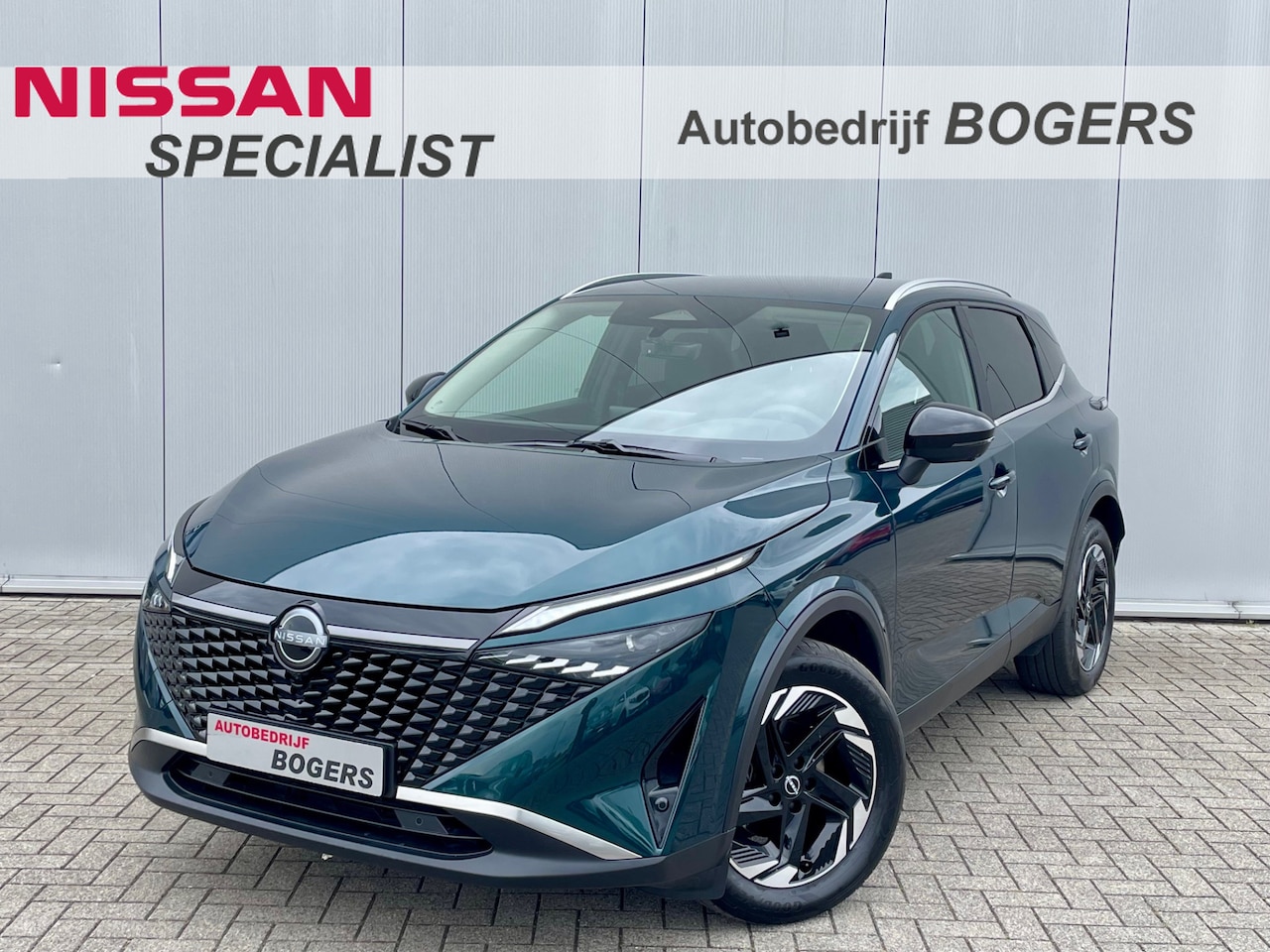 Nissan Qashqai - 1.3 MHEV N-Connecta Automaat Navigatie, Pro-Pilot, LED, 18"Lm, 360 Camera, Stoel/Stuurverw - AutoWereld.nl
