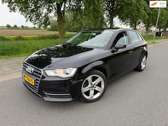 Audi A3 Sportback - 1.4 TFSI Ambition Pro Line plus AIRCO/NAVI/CLIMA