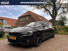 BMW 3-serie Touring - 318i M Sport Edition | M-pakket | Facelift | Luxe Leder | Stoelverwarming | Cruise Control