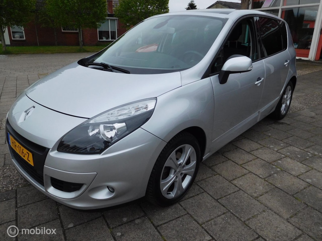 Renault Scénic - 2.0 Dynamique Automaat - AutoWereld.nl