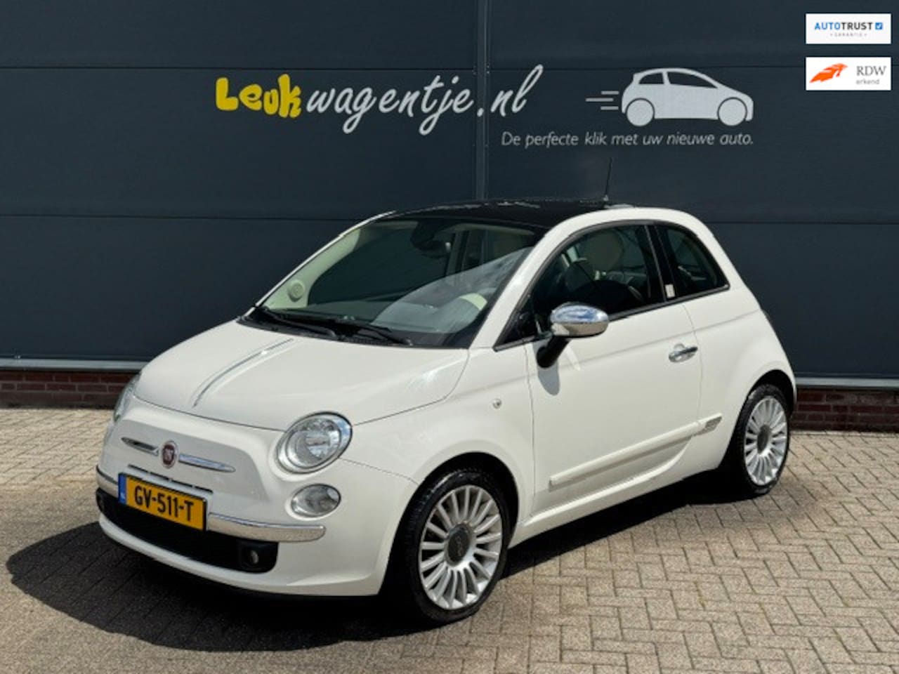 Fiat 500 - 0.9 TwinAir Turbo Cult *pano *leder *16” *NL auto - AutoWereld.nl