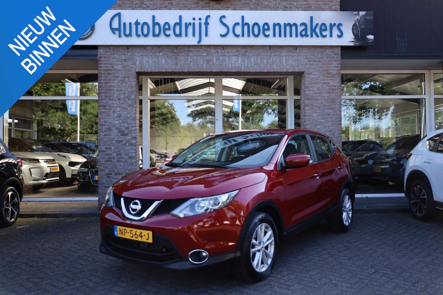 Nissan Qashqai - 1.2 TREKHAAK-AFN. CAMERA STOELVERWARMING ALL-SEASONS 2xPDC DAB NAVI CRUISE CLIMA 17"LMV - AutoWereld.nl