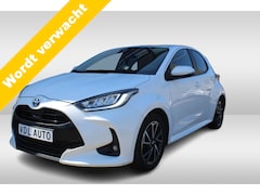 Toyota Yaris - 1.5 Hybrid 115 Executive Automaat l Stoelverwarming l Lendesteun l LM velgen l Spiegelverw