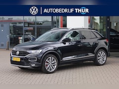 Volkswagen T-Roc - 1.5 TSI Sport NL auto 1ste eigenaar door ons onderhouden, 18" LMV, trekhaak, privacy glas,