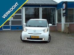 Toyota iQ - 1.0 VVTi Aspiration