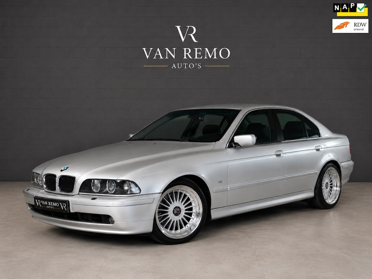 BMW 5-serie - 530i Executive|Clima|Cruise|Xenon|Orig NL|Nap! - AutoWereld.nl
