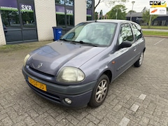Renault Clio - 1.4 RN MAX / APK / NAP / ELEK RAMEN / INRUILAUTI / MOTOR EN BAK 100% / MEENEEM PRIJS