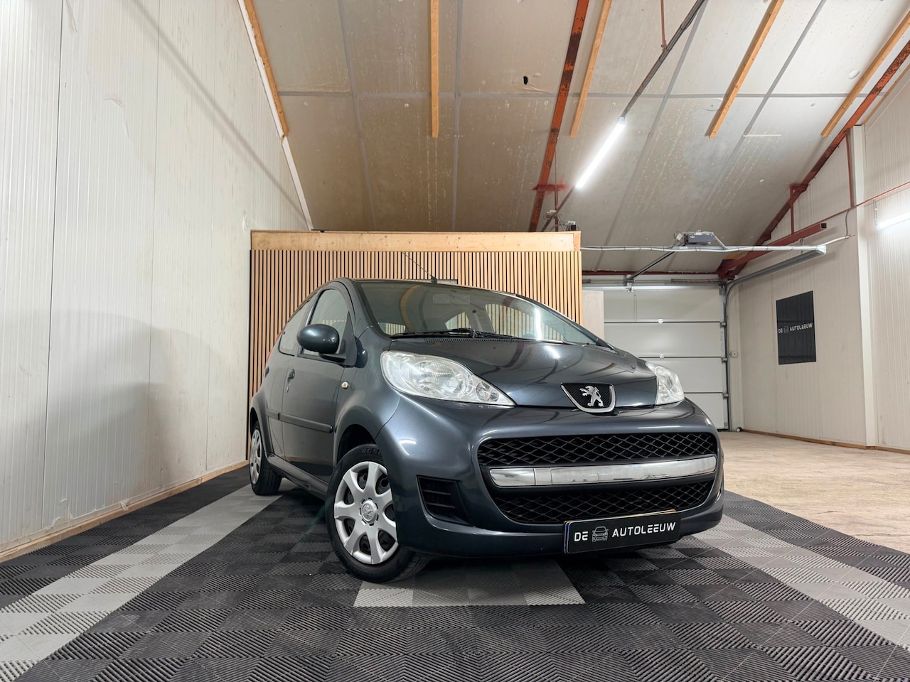 Peugeot 107 - 1.0-12V XR | Airco | NW Koppeling | NW Apk! - AutoWereld.nl
