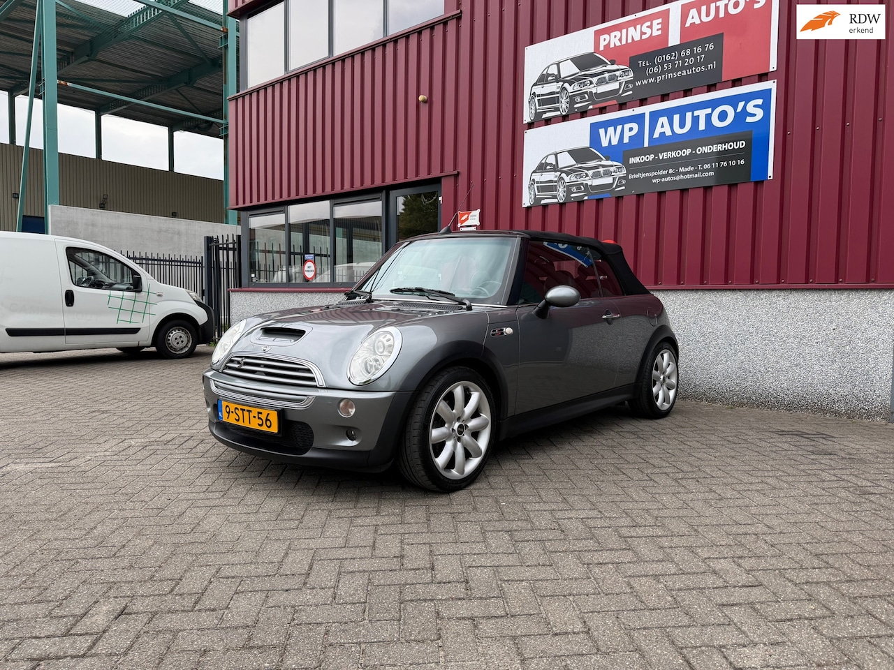 MINI Cabrio - Cooper S |NIEUWE APK|UNIEK|LAGE KILOMETERSTAND| - AutoWereld.nl