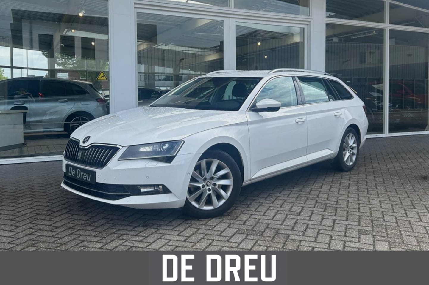 Skoda Superb Combi - 1.5 TSI ACT Style Business | TREKHAAK | MEMORY | CAMERA | - AutoWereld.nl