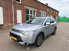 Mitsubishi Outlander - 2.0 PHEV Limited Edition X-Line | Schuifdakje | Automaat | Airco | Camera