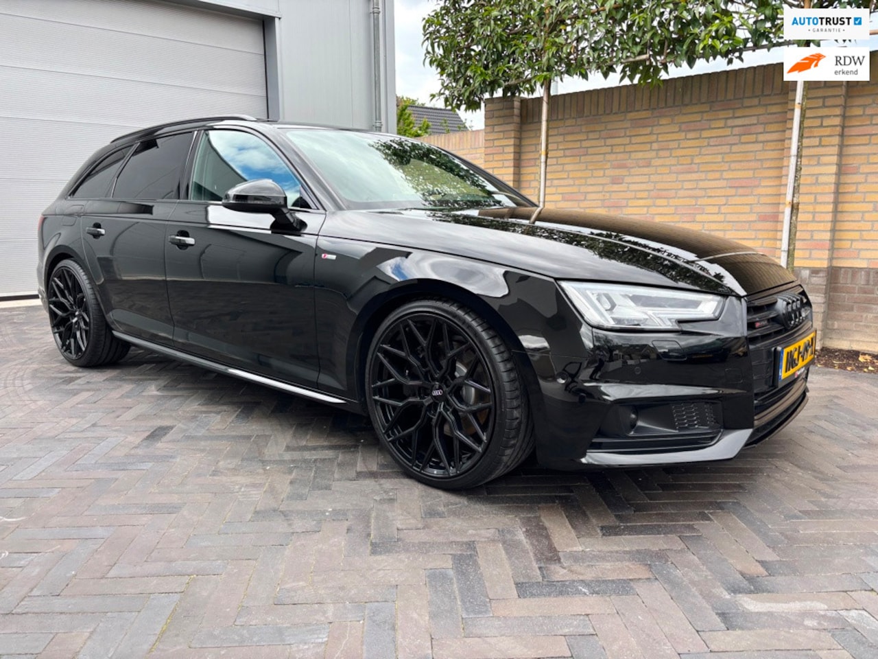 Audi A4 Avant - 2.0 254 PK FULL OPTIONS DEALER ONDERHOUD - AutoWereld.nl