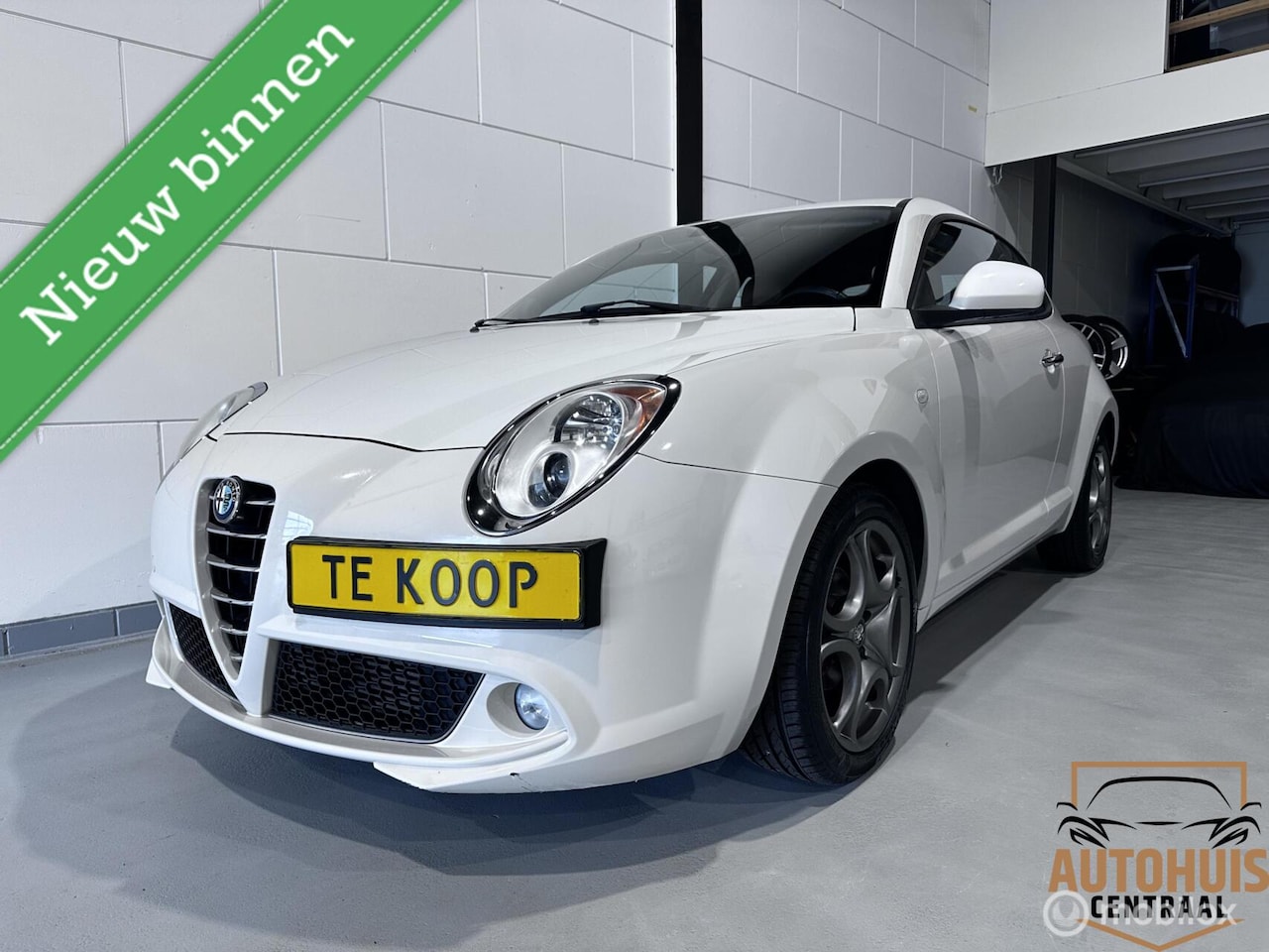 Alfa Romeo MiTo - 0.9 TwinAir Distinctive*NwAPK*Elekramen*Leer - AutoWereld.nl