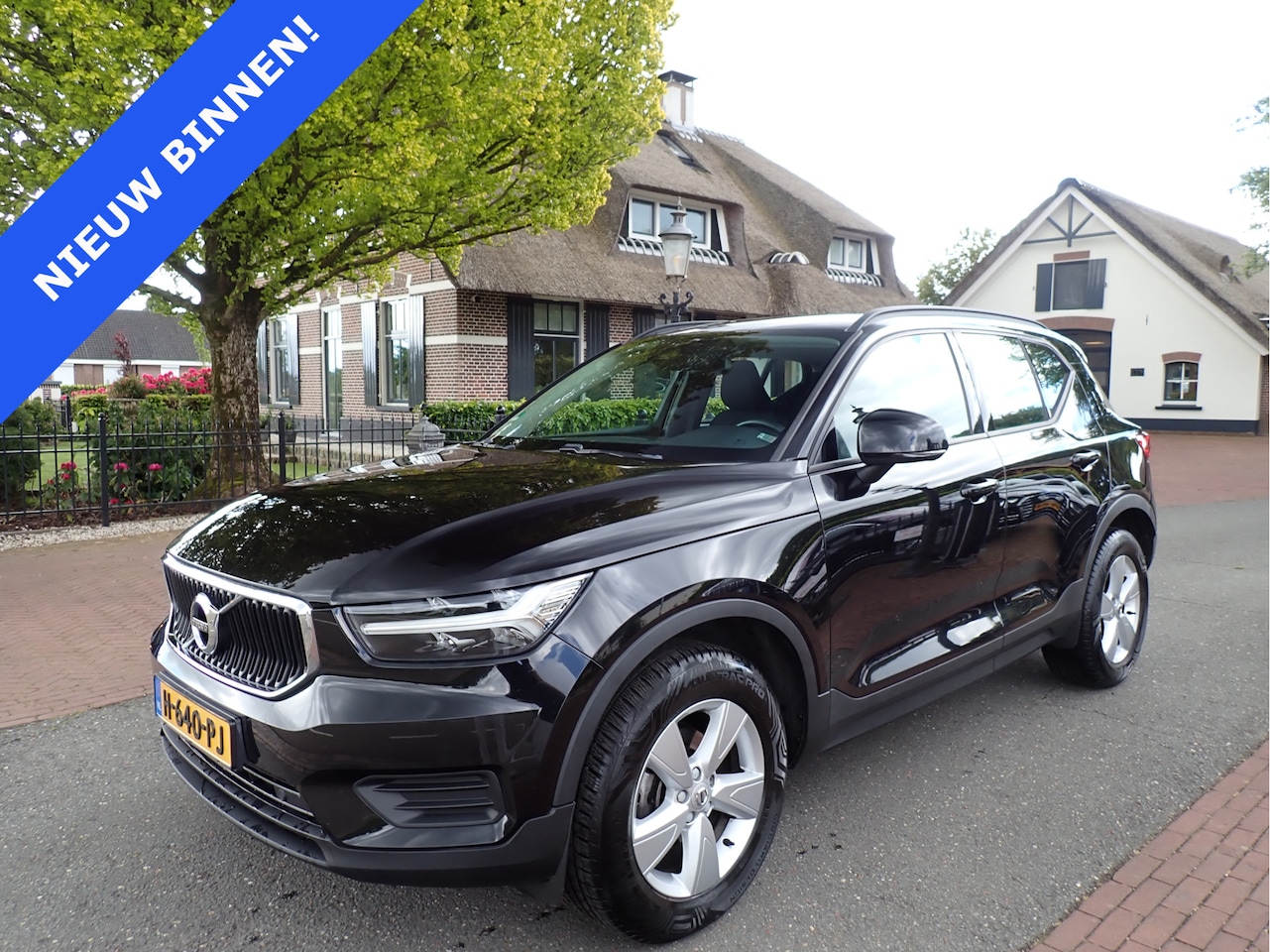 Volvo XC40 - 1.5 T3 / INKLAPBARE TREKHAAK / CRUISE / BLUETOOTH - AutoWereld.nl