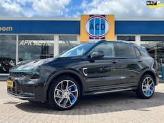 Lynk & Co 01 - 1.5 261pk PHEV 7DCTH | Orig.NL | PanoramaDak | 360 graden Camera | Carplay |