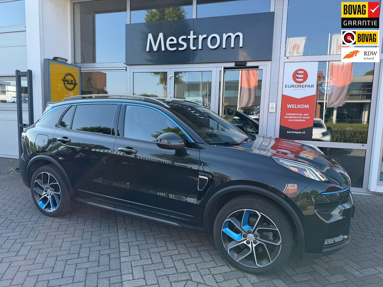 Lynk & Co 01 - 1.5 MY 23 FACELIFT / Zwarte Hemel / Infinity Sound / 360 Camera / Panoramadak / Adaptive C - AutoWereld.nl
