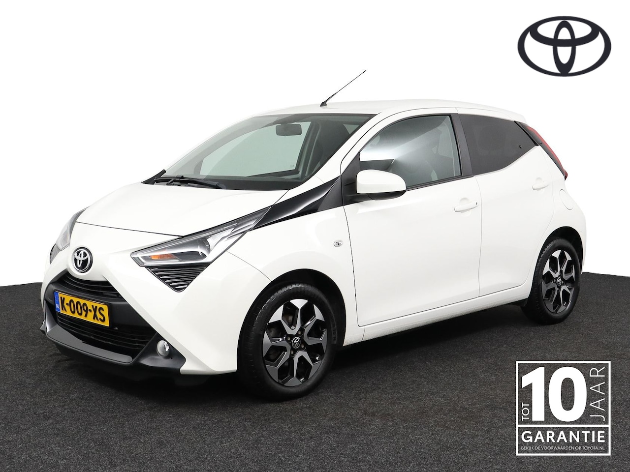 Toyota Aygo - 1.0 VVT-i x-joy | Climate control | DAB+ | Camera | Apple Carplay/Android Auto | - AutoWereld.nl